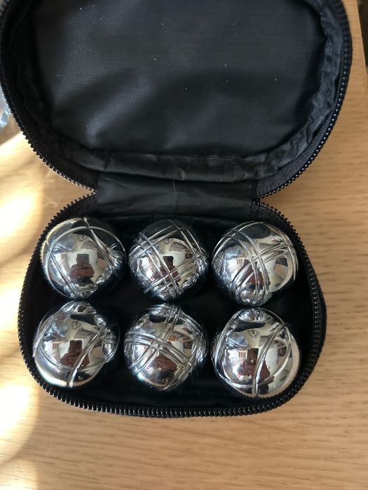 Vendo conjunto Petanca de 6 bolas
