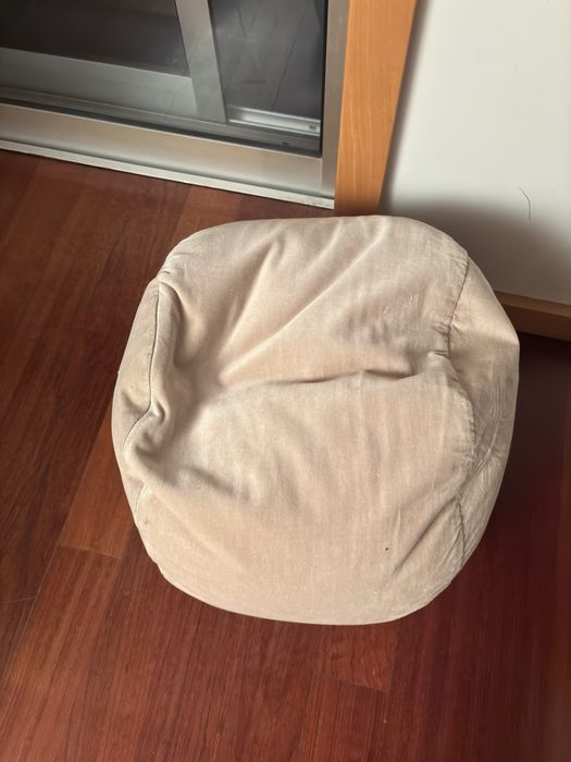 Puf 60cm diâmetro. Capa lavável.