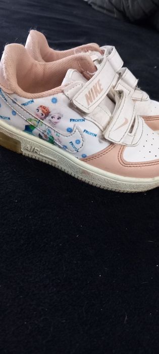 Buty nike r 27 z Elza