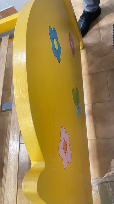 Cama de criança c/pintura personalizada + Estrado + Colchão