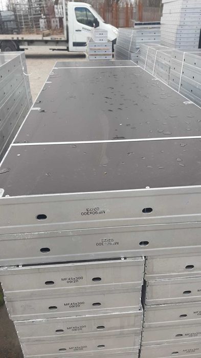 100 m2 Szalunki ścienne, szalunek typ RASTO Altrad MidiBox nie używane