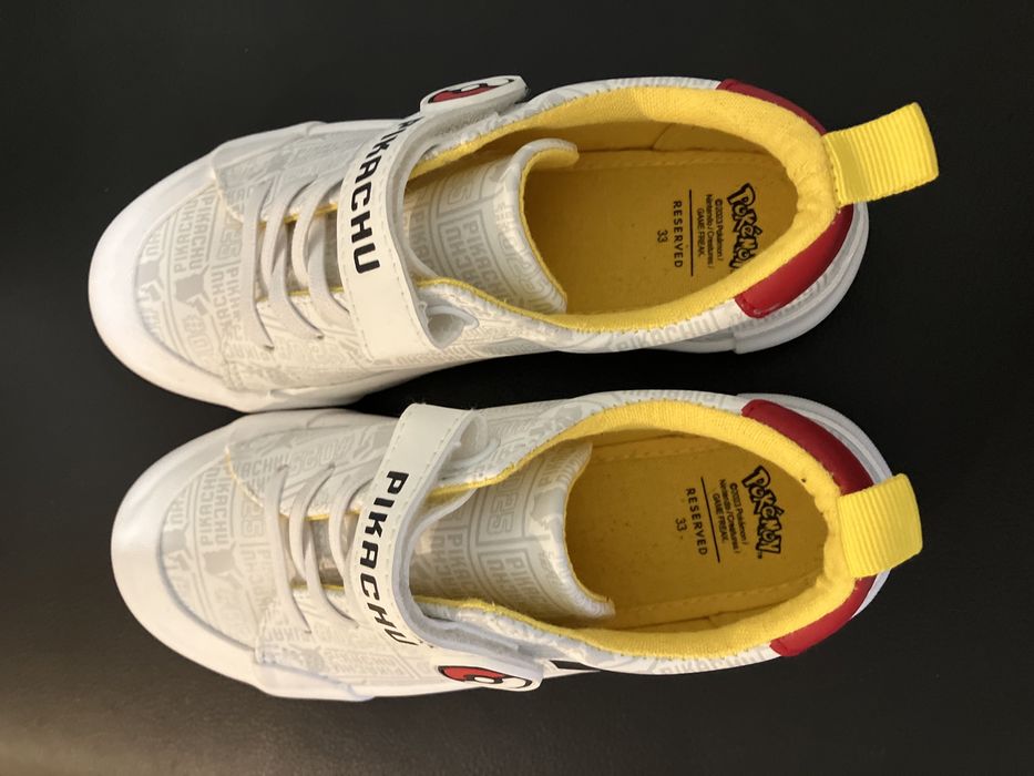 Sapatilhas Pikachu 33