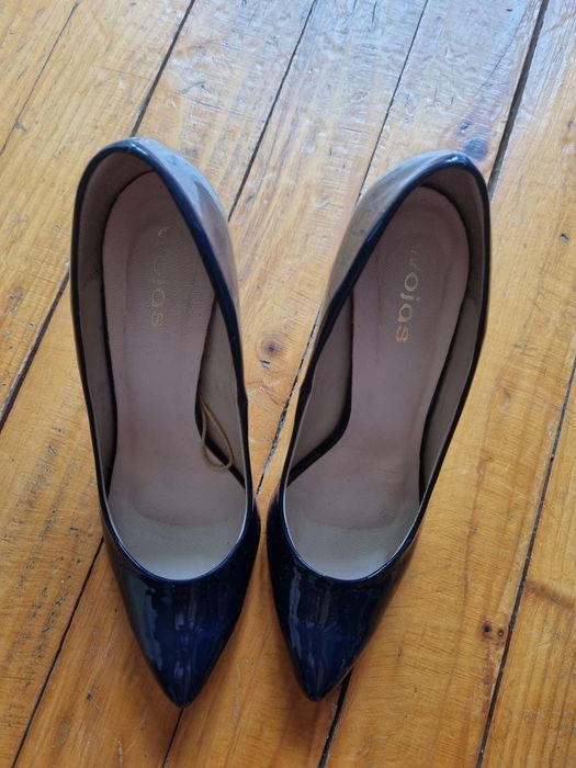 Czółenka szpilki Wojas granatowe lakierowane 35