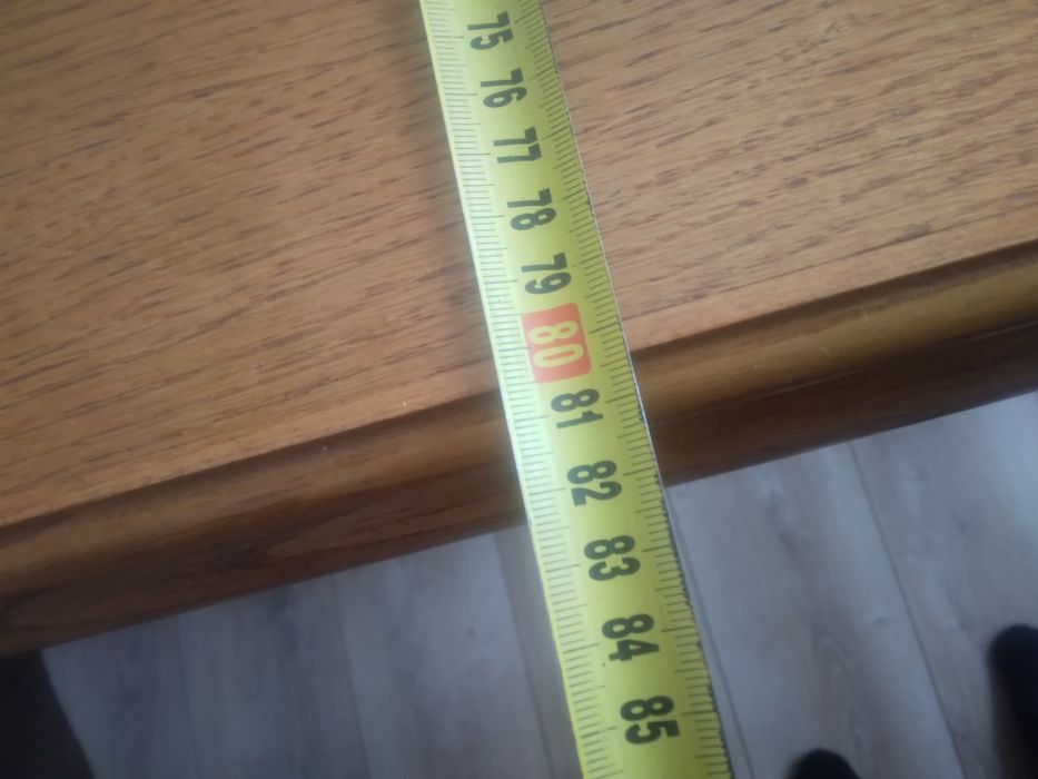 Stół rozkładany 4-6 osób plus krzesła