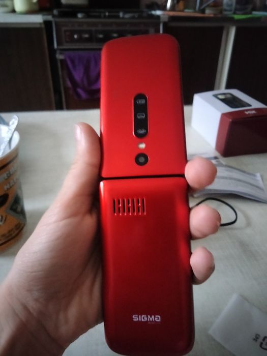 Телефон мобільний кнопочний