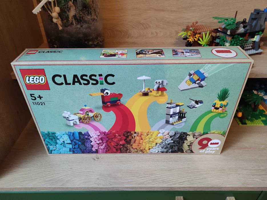 LEGO® 11021 Classic - 90 lat zabawy (nowy, 1100 klocków)