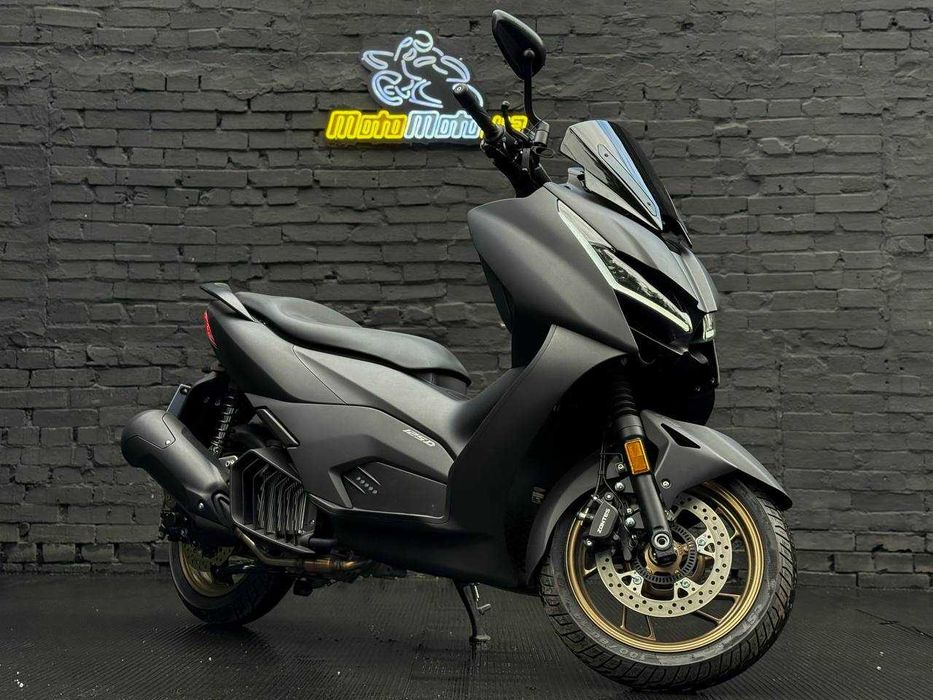 Скутер ZONTES ZT125-D