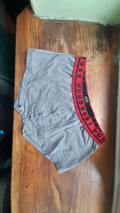 bokserki dziecinne chłopięce Hugo Boss rozmiar jakby M - 1 para - szare