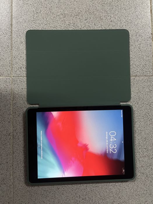 Ipad Air 32 gb Cellular (usado a funcionar)