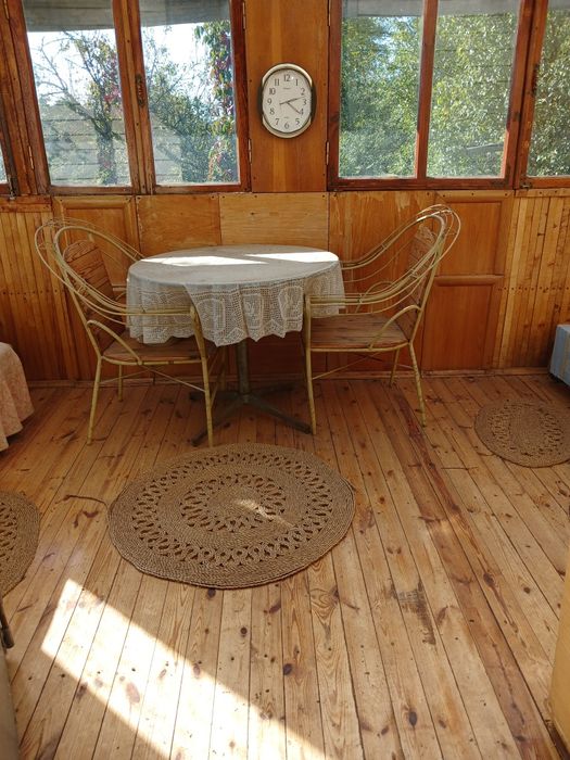 Продам дом рядом с центром п. Высокий