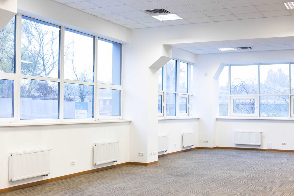 OpenSpace (535 m2) в сучасному бізнес центрі, окремий вхід, без %