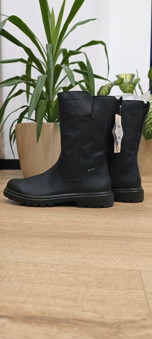 Legero damskie buty skórzane z membraną Gore-Tex  rozmiar 39 nowe