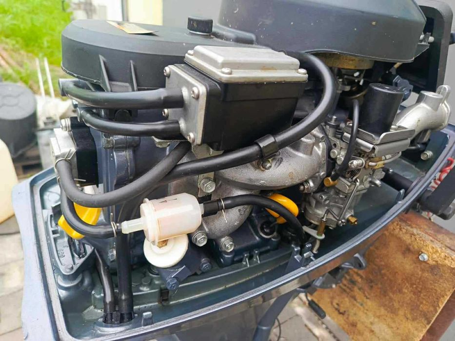 Silnik zaburtowy Yamaha 8 koni stopa L