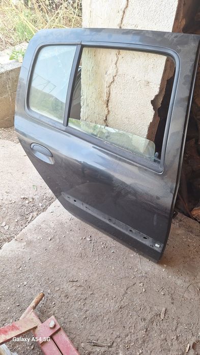 Peças renault clio II/98 para venda de veículo acidentado.