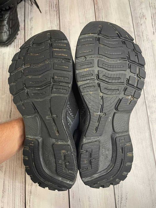 Кроссовки Brooks Ghost 14