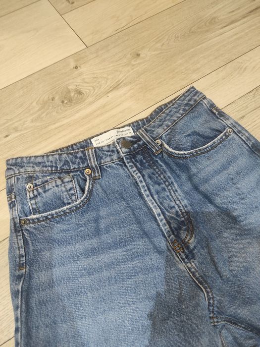 Spodnie jeans mom Stradivarius