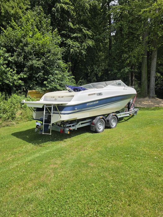 Łódź jacht motorówka four winns