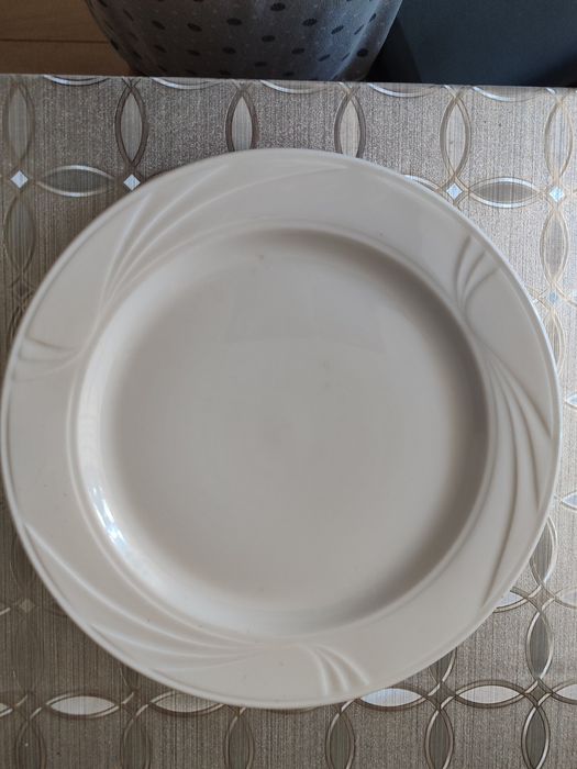 Talerze obiadowe białe, płytkie, porcelana Lubiana Arcadia 30 cm
