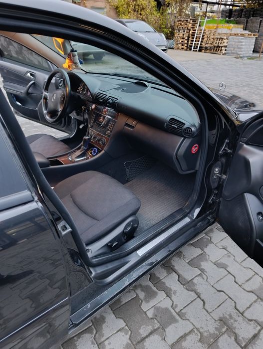 Продам мерседес w203