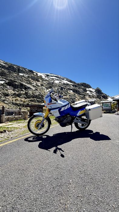 Yamaha XT750Z Super Ténére