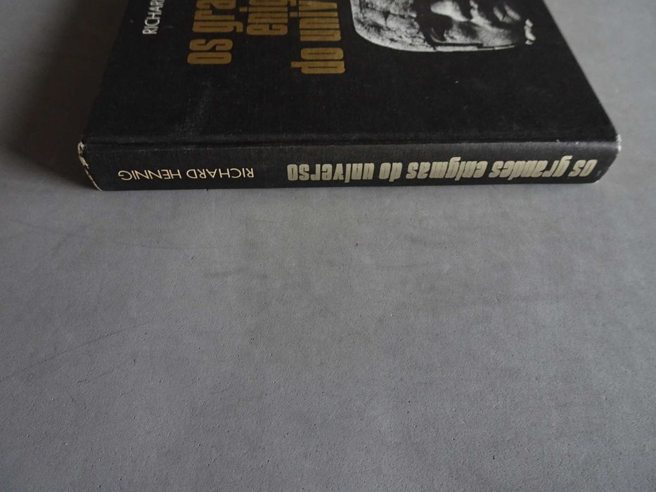 Livro Richard Hennig - Os grandes enigmas do universo