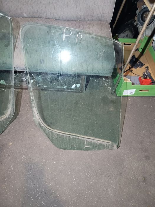 Szyba przód prawa lewa Mercedes sprinter 906 Crafter oryginał