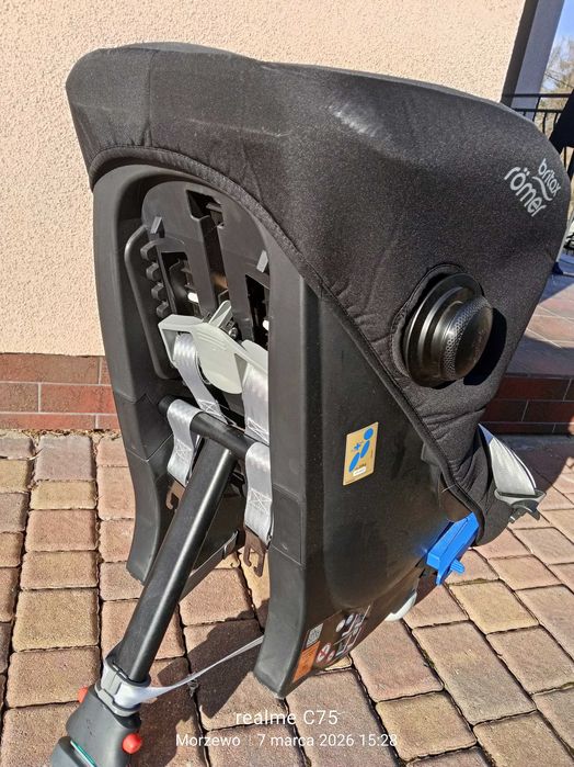 Fotelik stan idealny