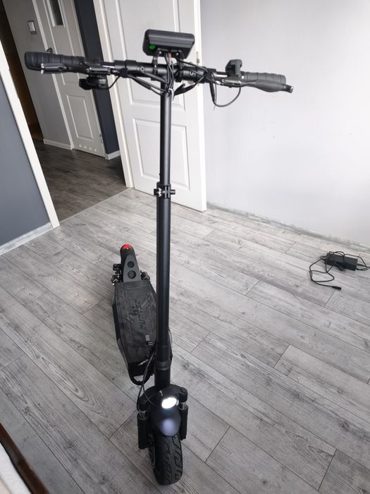 Hulajnoga elektryczna