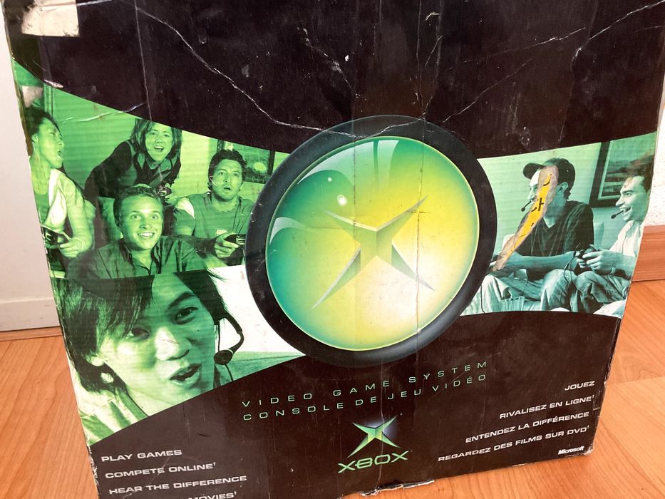 Xbox original (110V com caixa e manuais originais - para reparar)