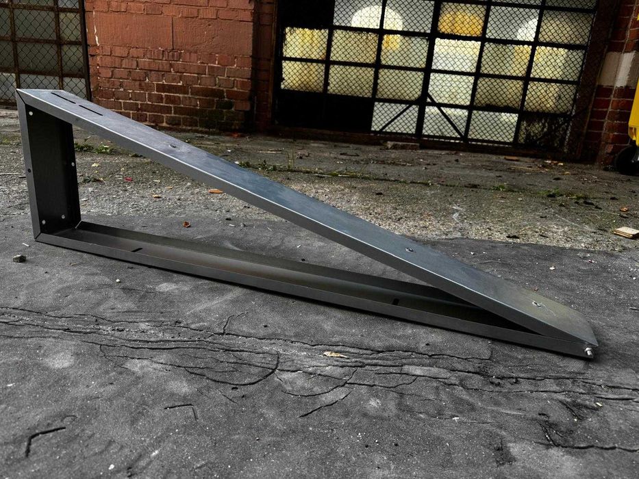 Konstrukcja balastowa trójkąt szeroki 130cm 15 stopni 5szt.
