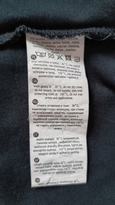 Bolerko czarne z haftem, rozmiar M, jak nowe