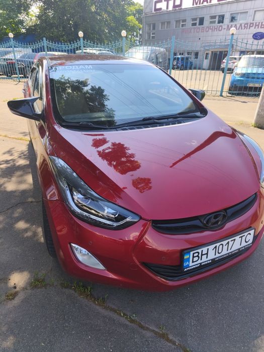 Hyundai Elantra 1.6 automat