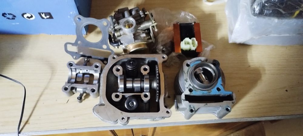 Sprzedam części nowe do skutera Romet bosch