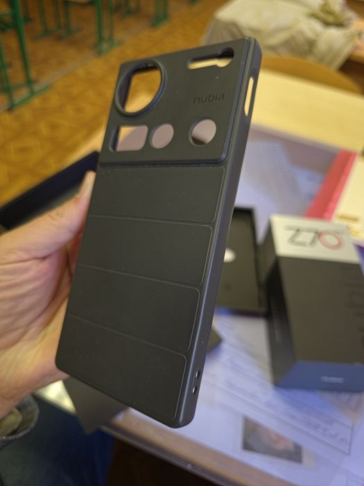 ZTE Nubia Z70 Ultra 12/256