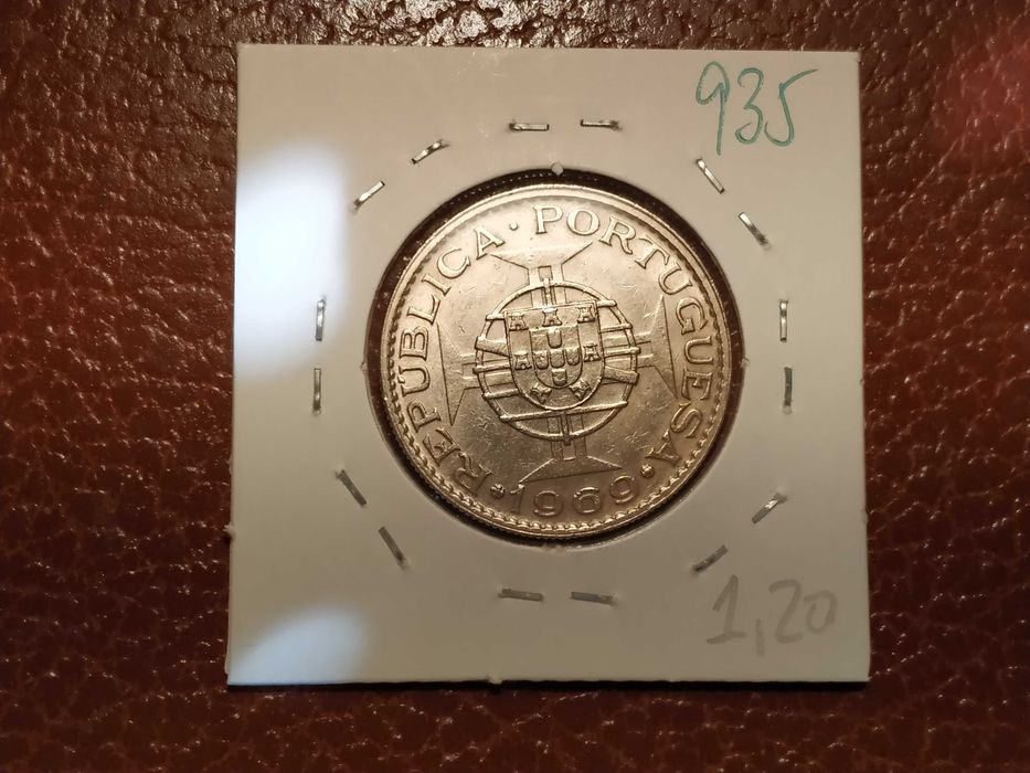 935 Moeda de 10 escudos de 1969 - Angola (Ultramar)