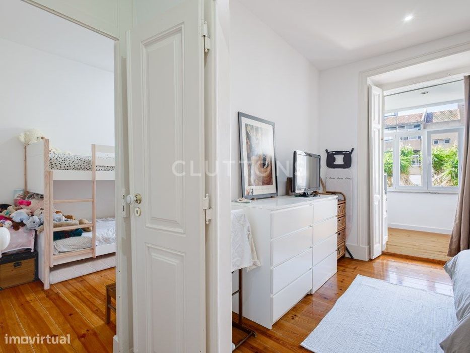 Venda Apartamento T3 , 112 m2 Renovado Varanda, Estefânia - Lisboa