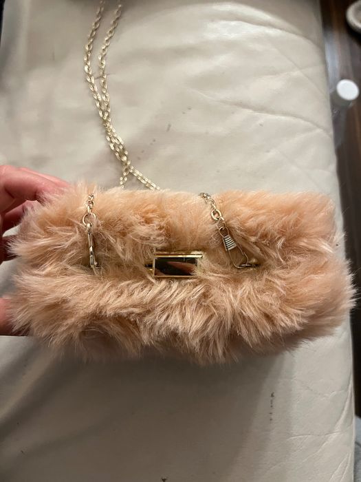 Torebka futrzana New Look różowa