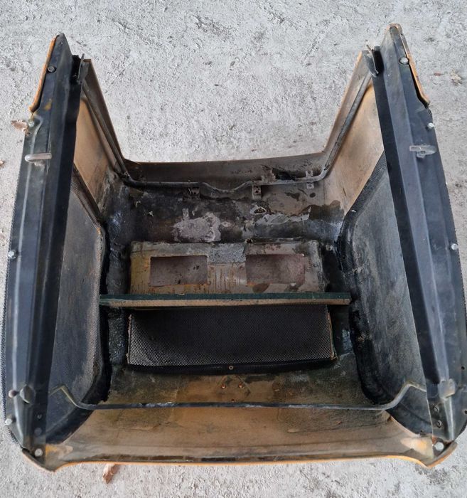 Czesci Renault 7512 . 7514 . 8014 . 8514 . 8534 Grill Ares