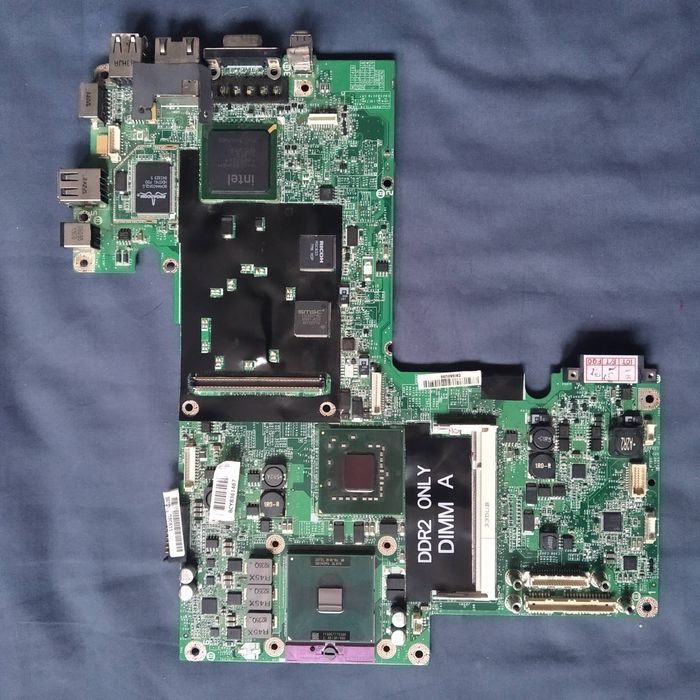 Płyta główna Dell Inspiron 1720 0UK435 + procesor INTEL C2D T8300 + do