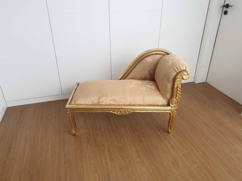 Banqueta Luís XV Francesa Folha de Ouro Tecido Adamascado Dourado