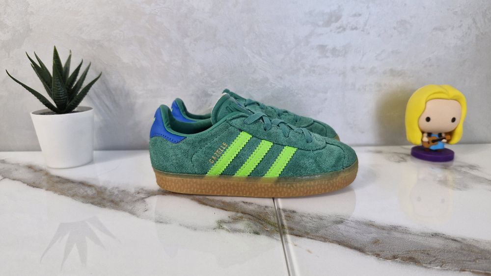 Дитячі кросівки Adidas Gazelle.Розмір 26