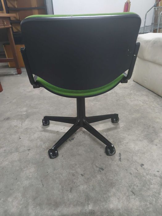 Cadeira de escritório verde