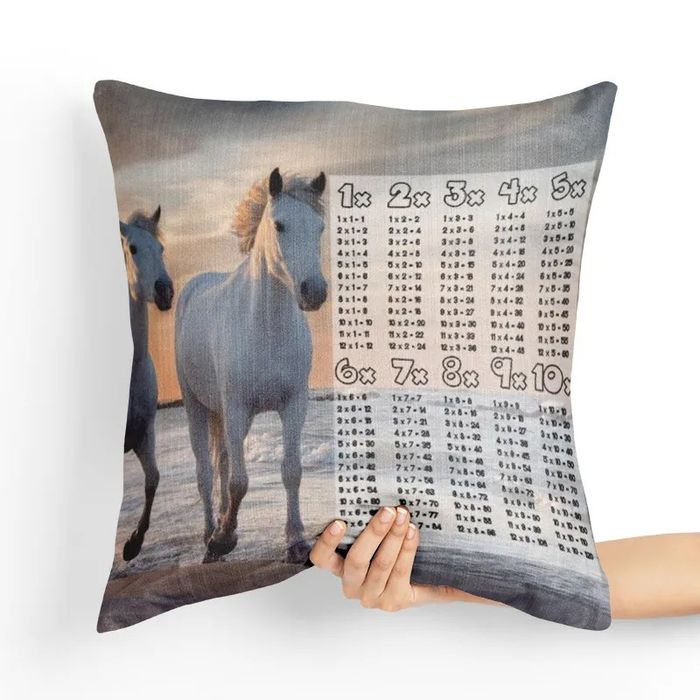 Poduszka edukacyjna Konie - tabliczka mnożenia