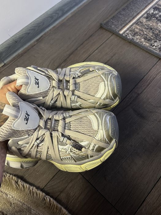 Кросівки хіт 2025