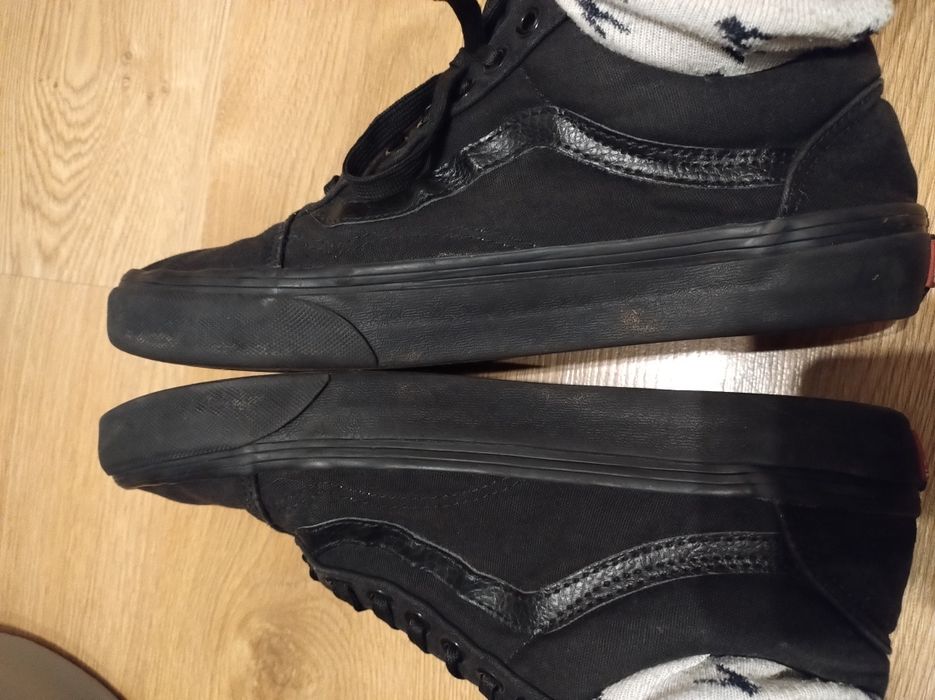 Czarne klasyczne trampki Vans 40.5