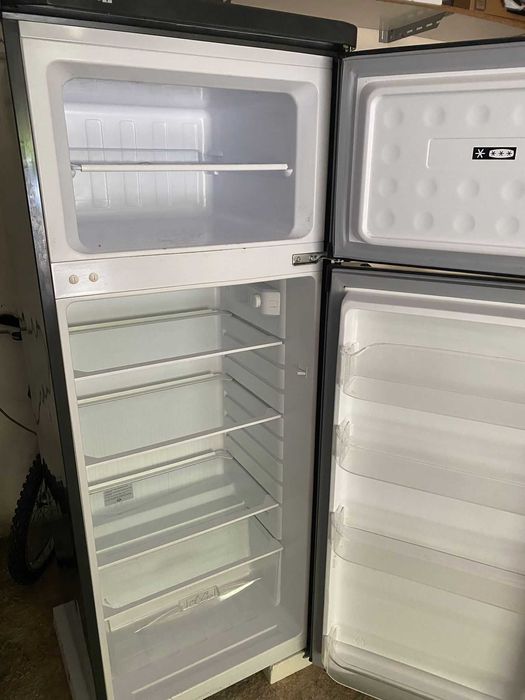 Frigorifico INDESIT RAA 29 NX