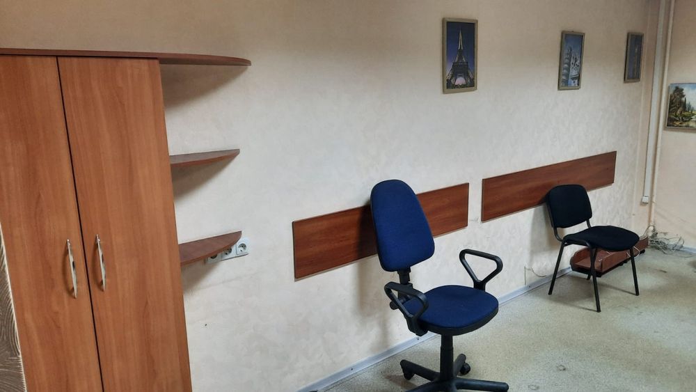 Продається офісне приміщення в центрі - 115 м²