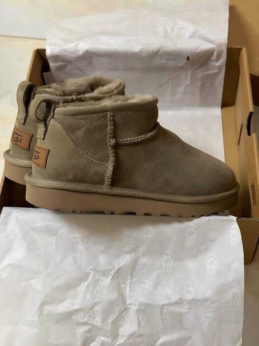 UGG Classic Ultra min R.39
