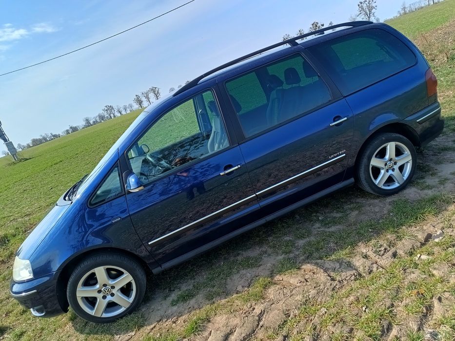 Sharan UNITED 2.0  benzyna 115 km