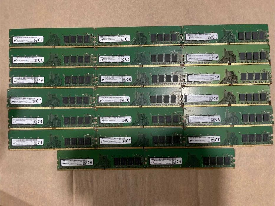 Память DDR4 8Gb разный бренд